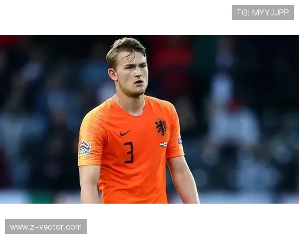 德里赫特防线领导力持续提升，近期表现稳健